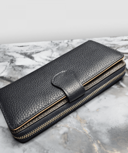 Гаманці, клатчі