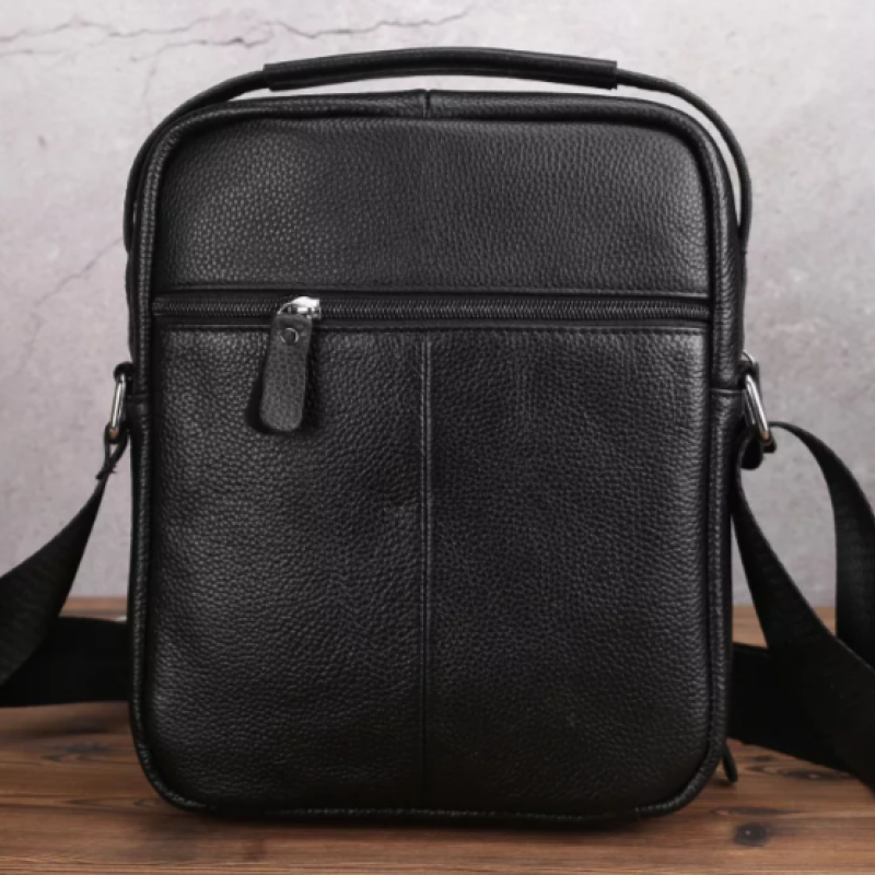 Чоловіча сумка із натуральної шкіри. Чорна