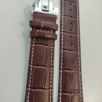 Змінна шкіряна ремінка 22 мм з застібкою "бабочка" Коричневий з білим рядком