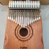 Калімба на 17 язичків (нот) з натурального дерева. З молоточком, чохлом. Коричнева