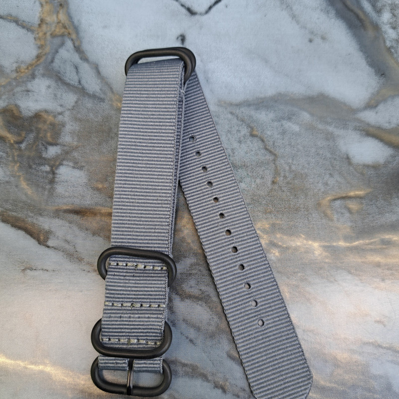 Тканинний універсальний ремінець 22 мм Сірий