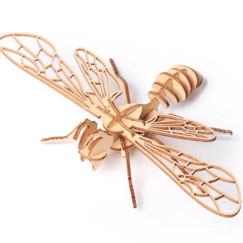 Декоративна дерев'яна іграшка-пазл 3D  "Мураха"