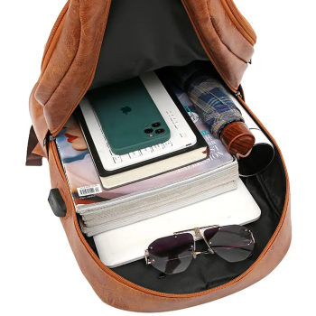 Крутий рюкзак 3 в 1  з USB  роз'ємом для заряджання  з екошкіри Коричневий