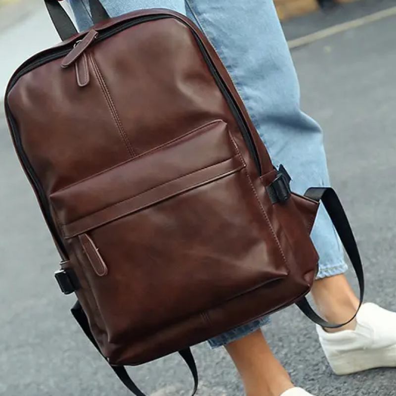 Стильний рюкзак   з екошкіри Коричневий