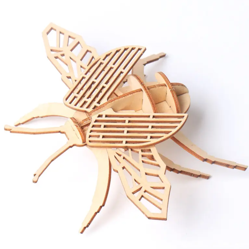 Набір 3Д пазлів дерев'яних "Комахи" 8 шт